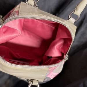 New without tags coach purse